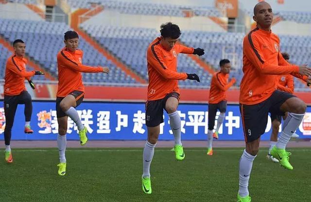 关于富德主场逼平鲁能,积分榜排名不变的信息 关于富德主场逼平鲁能,积分榜排名不变的信息