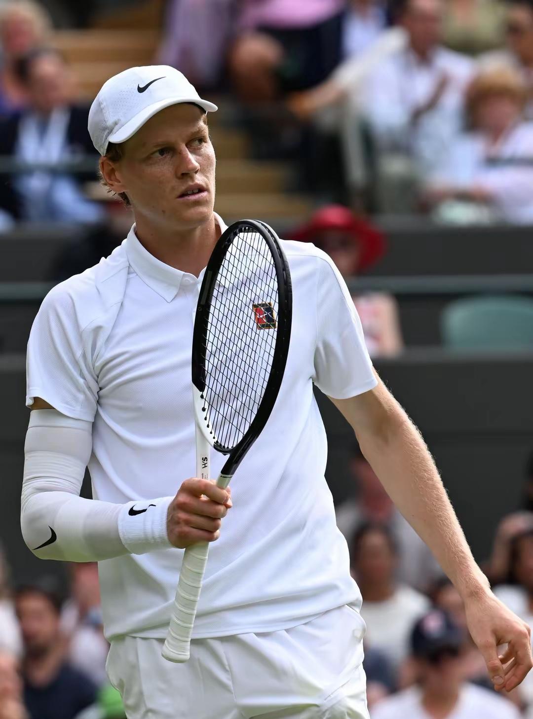 温网横扫联合杯，德约科维奇点燃赛场