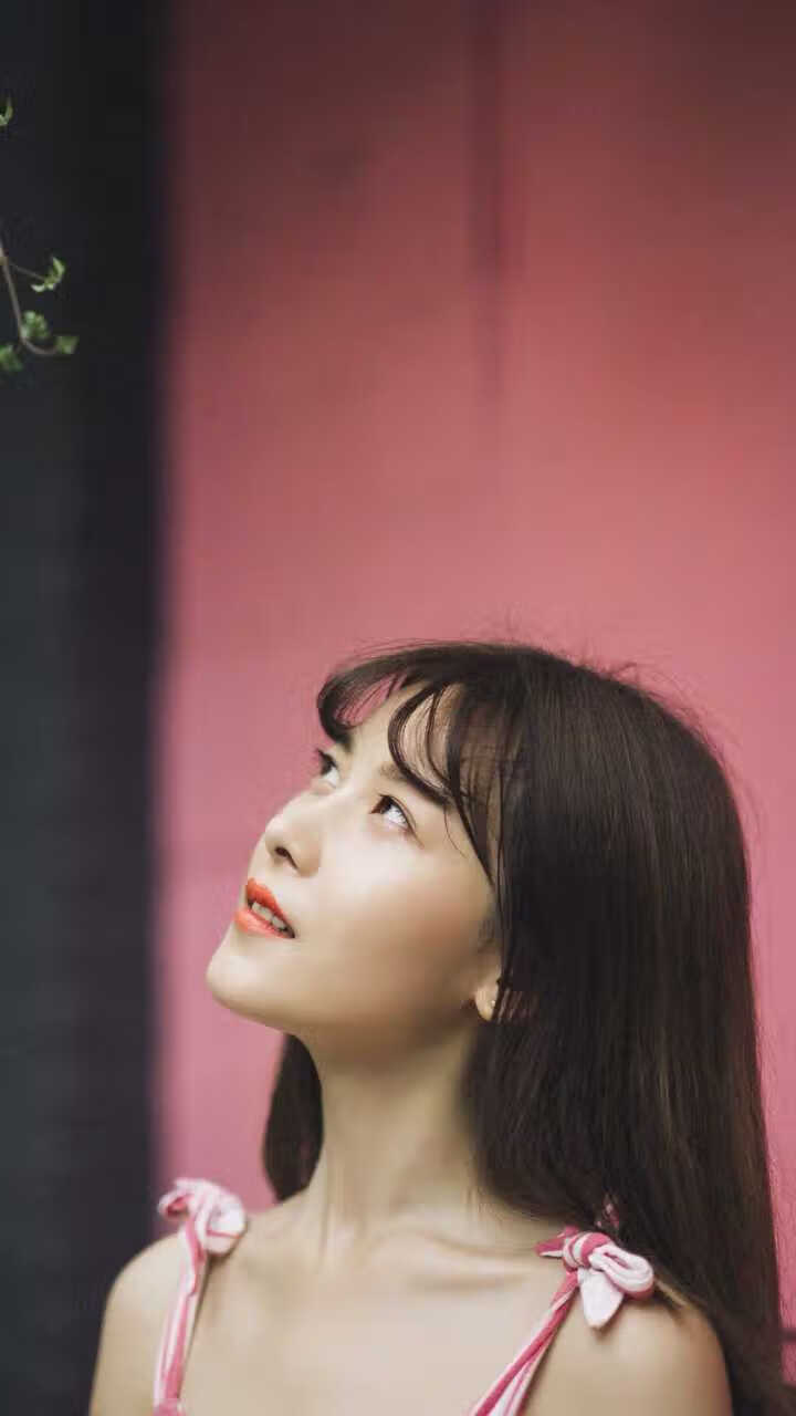 双重巅峰，当赛道硝烟遇上球场神话