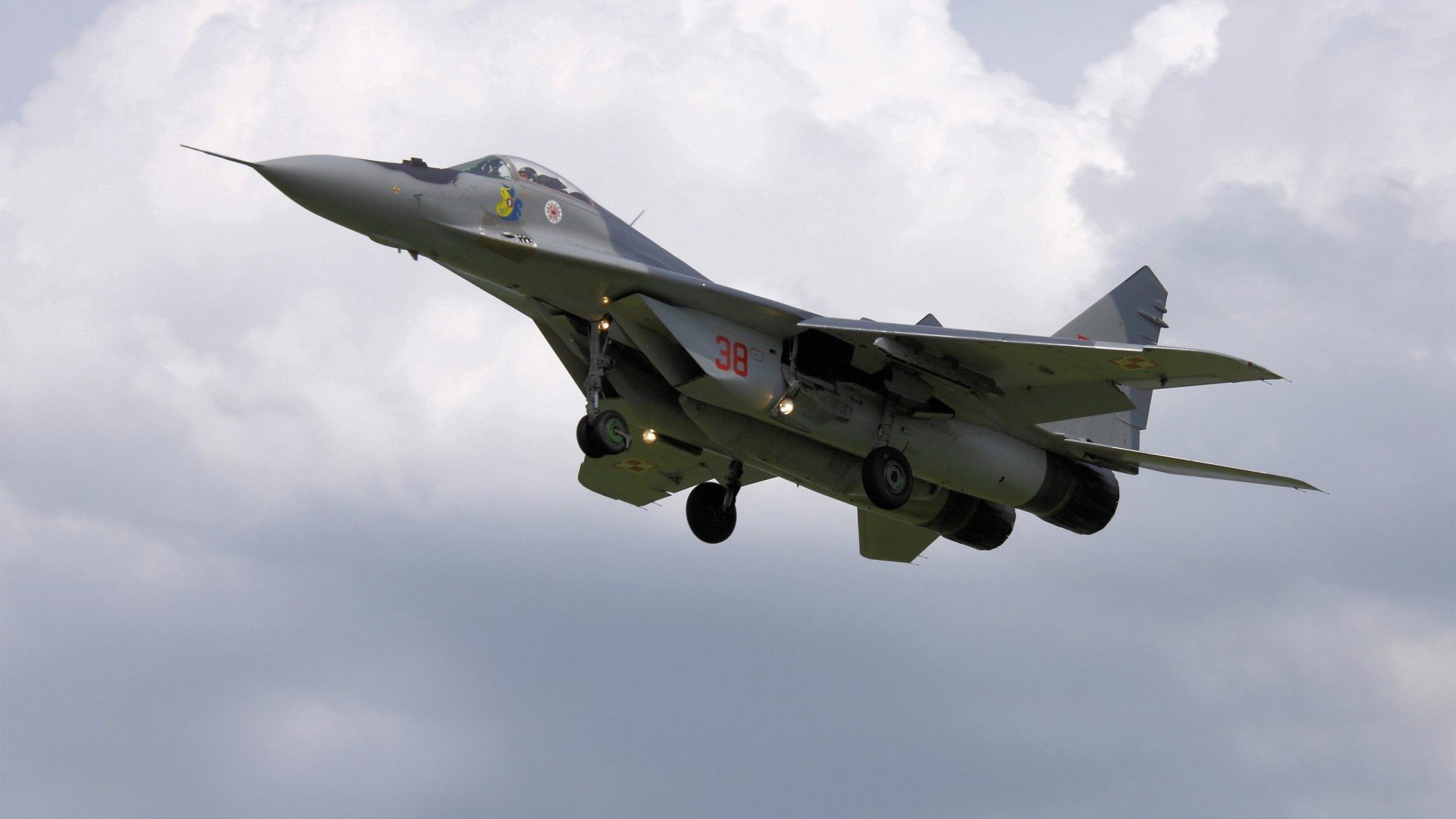 跨界巅峰，马里双线制霸，东决封神夜兼程征服巴萨